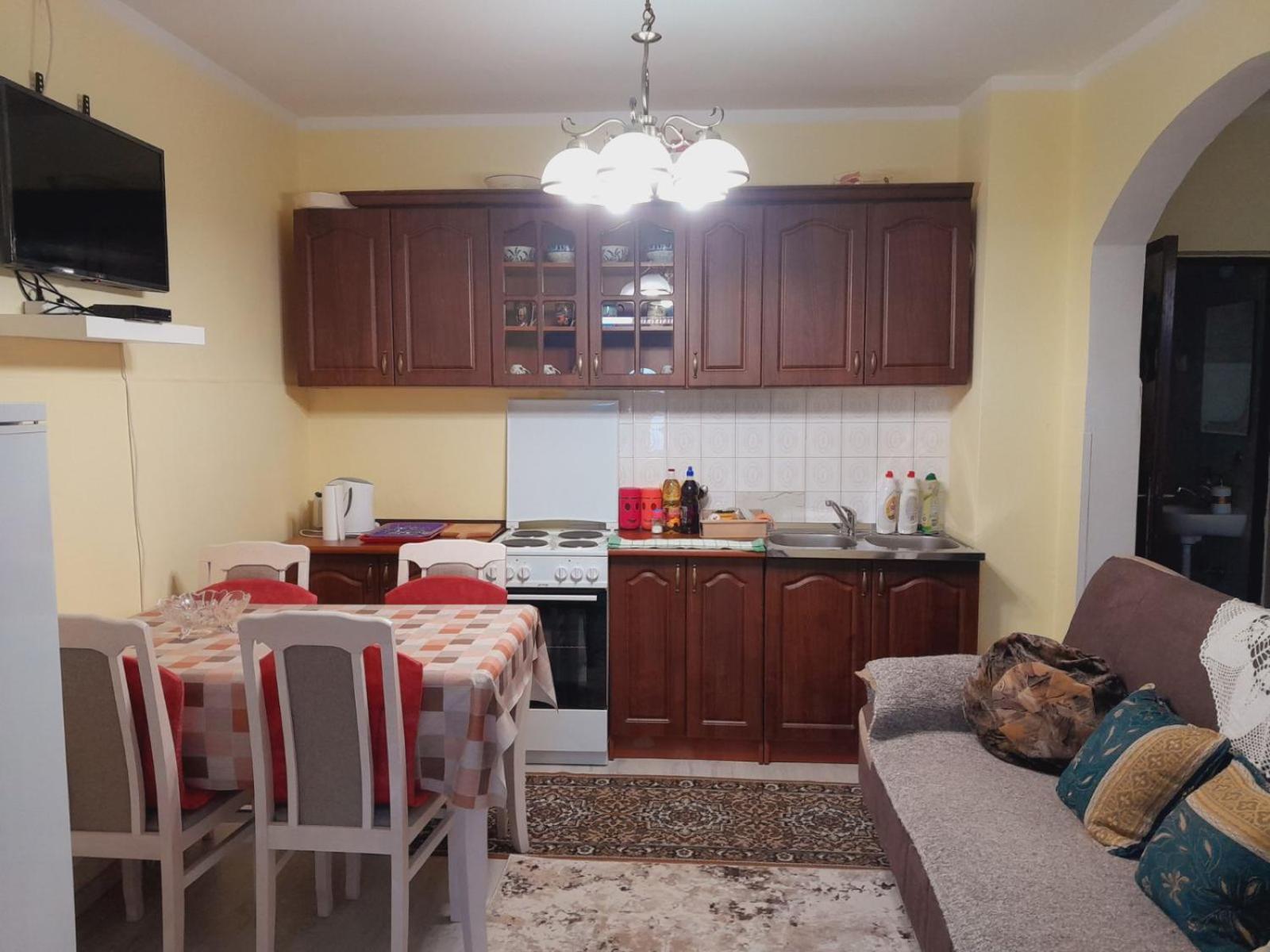 Apartman Radoman Cetinje Ngoại thất bức ảnh